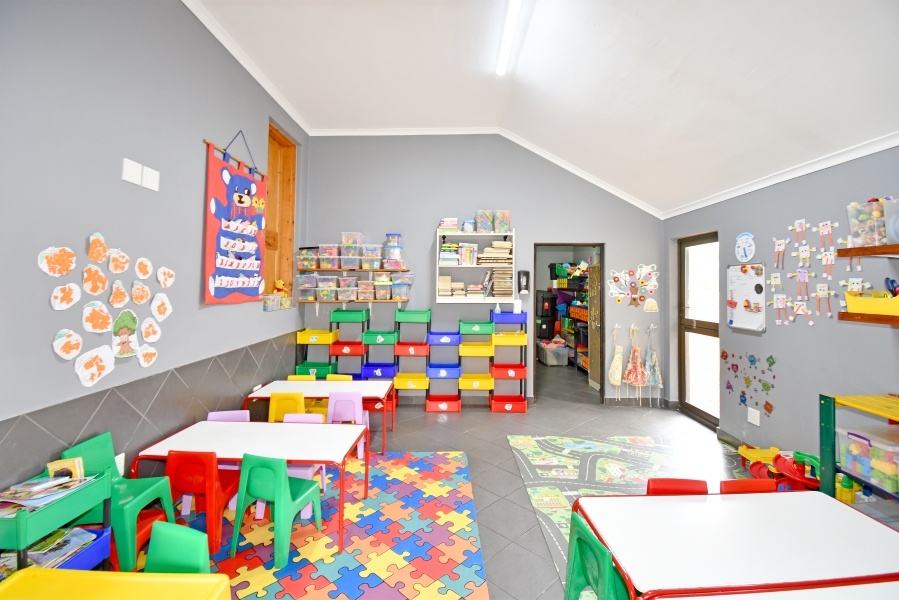 5 Bedroom Property for Sale in Blue Valley Golf Estate Gauteng