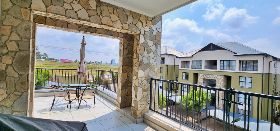 2 Bedroom Property for Sale in Waterfall Gauteng