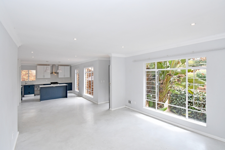 To Let 2 Bedroom Property for Rent in Paulshof Gauteng