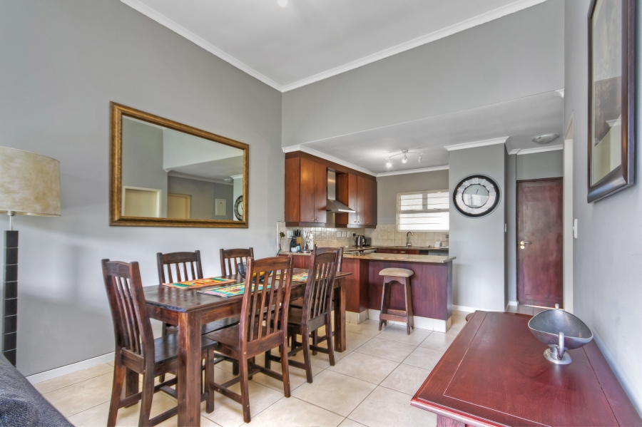 2 Bedroom Property for Sale in Dunkeld Gauteng