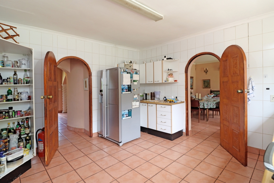 5 Bedroom Property for Sale in Sun Valley Gauteng