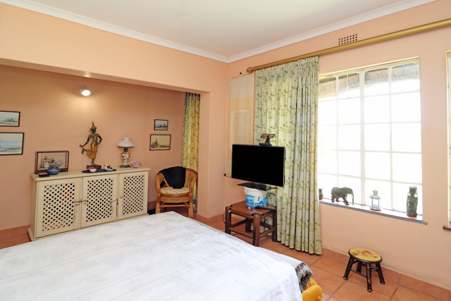 5 Bedroom Property for Sale in Sun Valley Gauteng