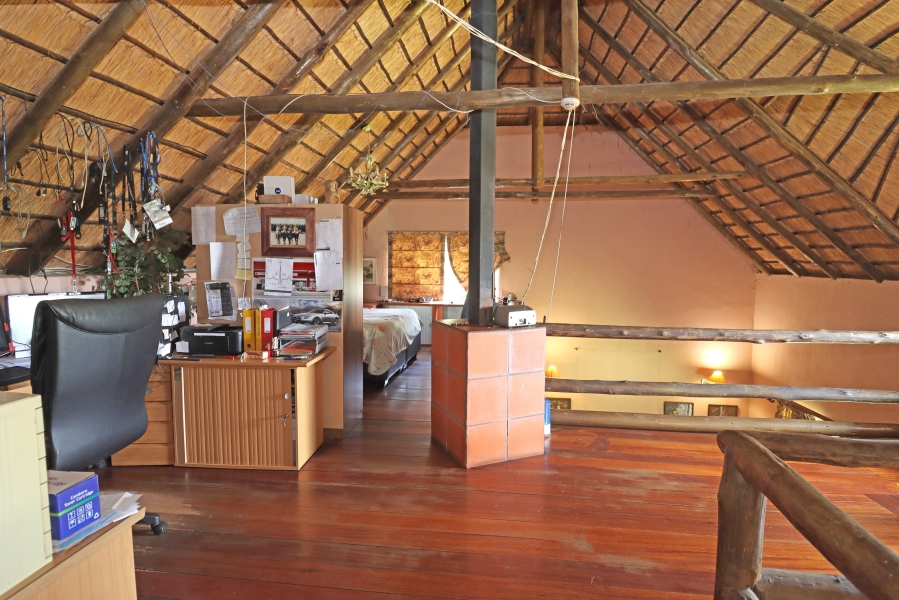 5 Bedroom Property for Sale in Sun Valley Gauteng