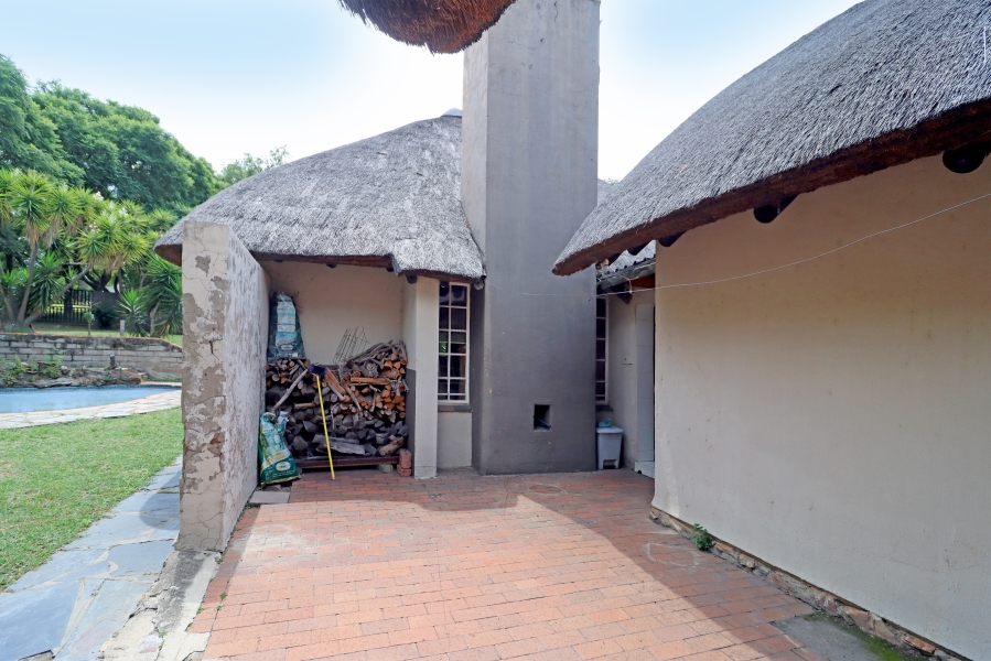 5 Bedroom Property for Sale in Sun Valley Gauteng