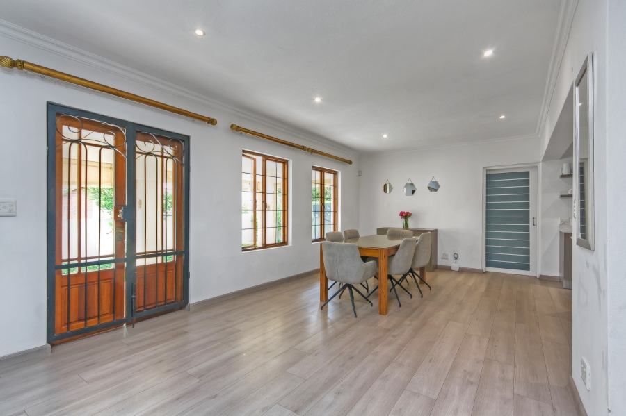 4 Bedroom Property for Sale in Barbeque Downs Gauteng