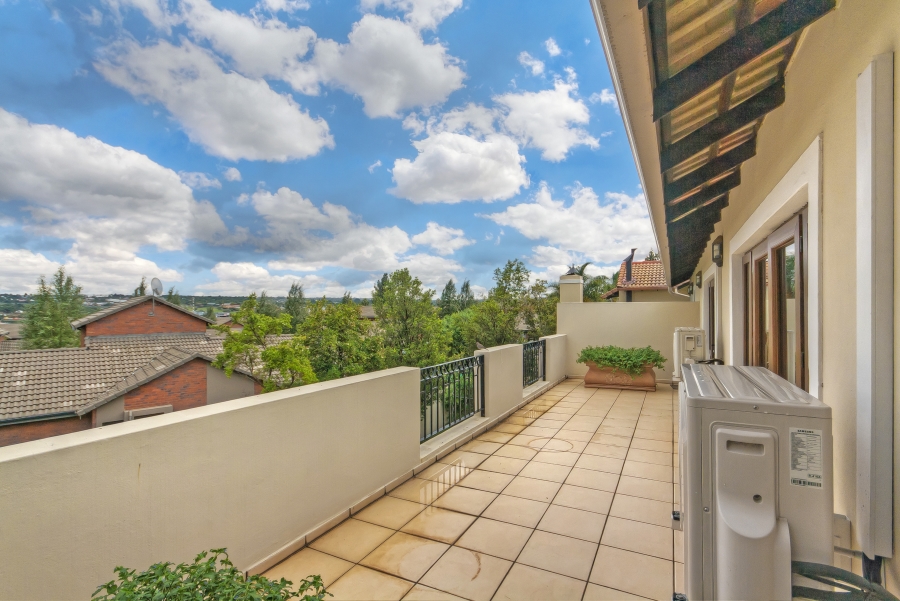 4 Bedroom Property for Sale in Barbeque Downs Gauteng