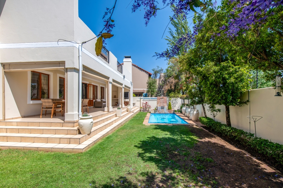 4 Bedroom Property for Sale in Barbeque Downs Gauteng