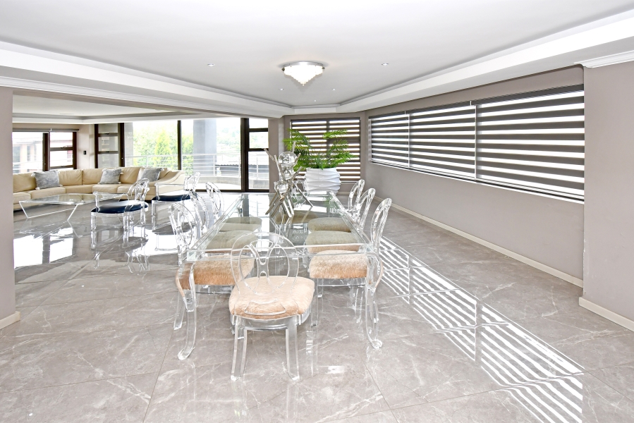 5 Bedroom Property for Sale in Blue Valley Golf Estate Gauteng