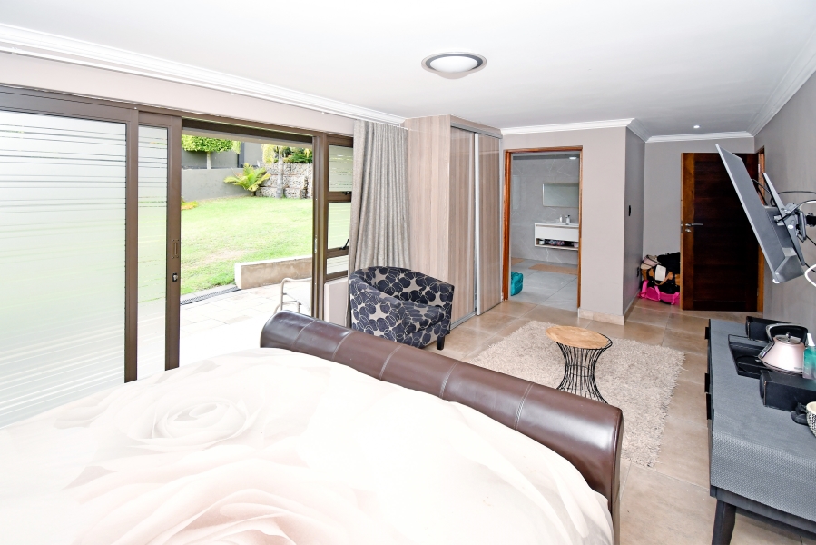 5 Bedroom Property for Sale in Blue Valley Golf Estate Gauteng