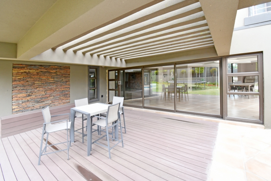 5 Bedroom Property for Sale in Blue Valley Golf Estate Gauteng