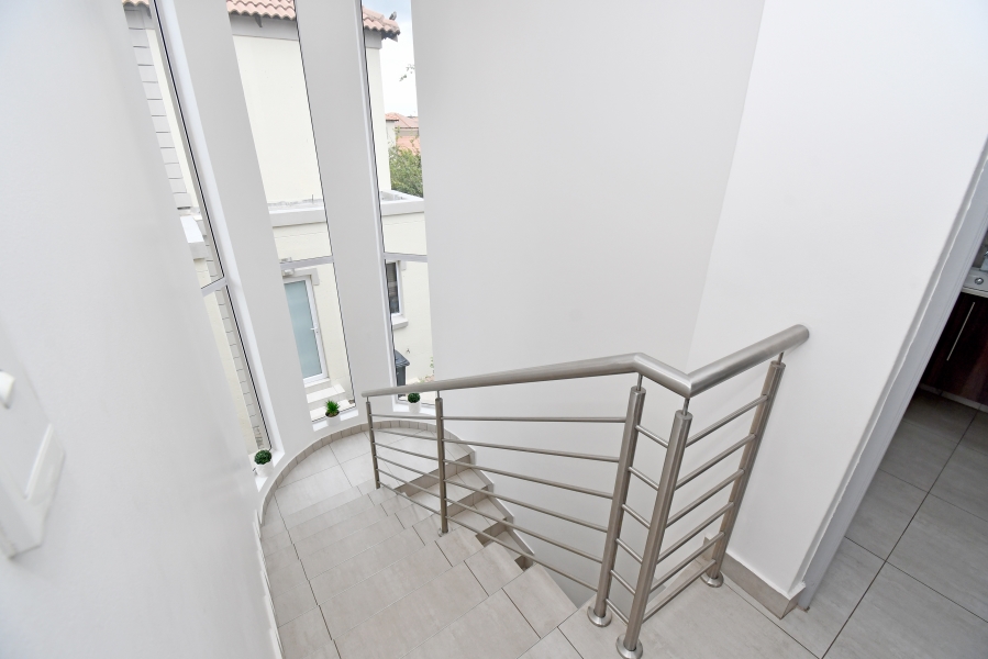 3 Bedroom Property for Sale in Blue Valley Golf Estate Gauteng