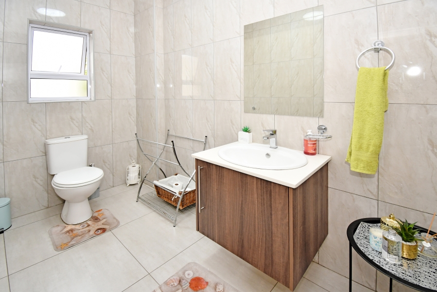 3 Bedroom Property for Sale in Blue Valley Golf Estate Gauteng