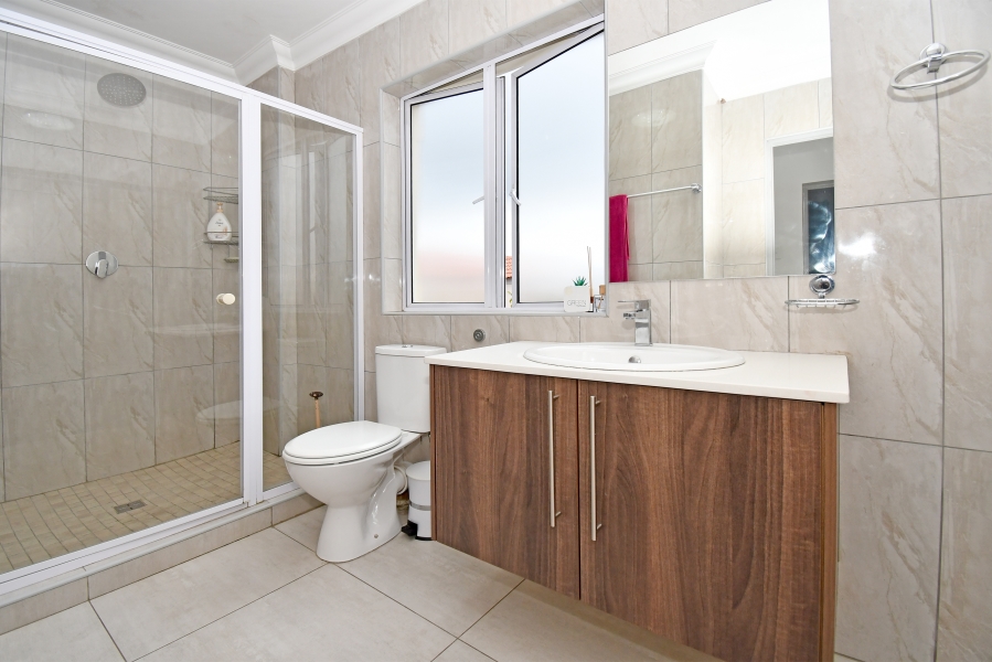 3 Bedroom Property for Sale in Blue Valley Golf Estate Gauteng