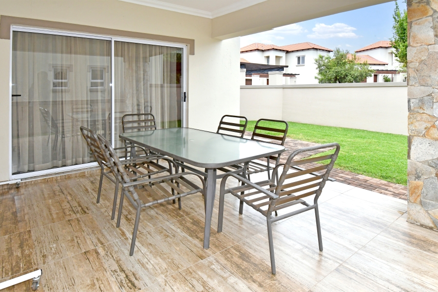 3 Bedroom Property for Sale in Blue Valley Golf Estate Gauteng