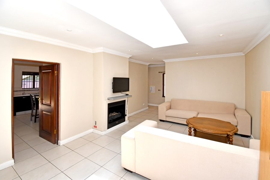 4 Bedroom Property for Sale in Lonehill Gauteng