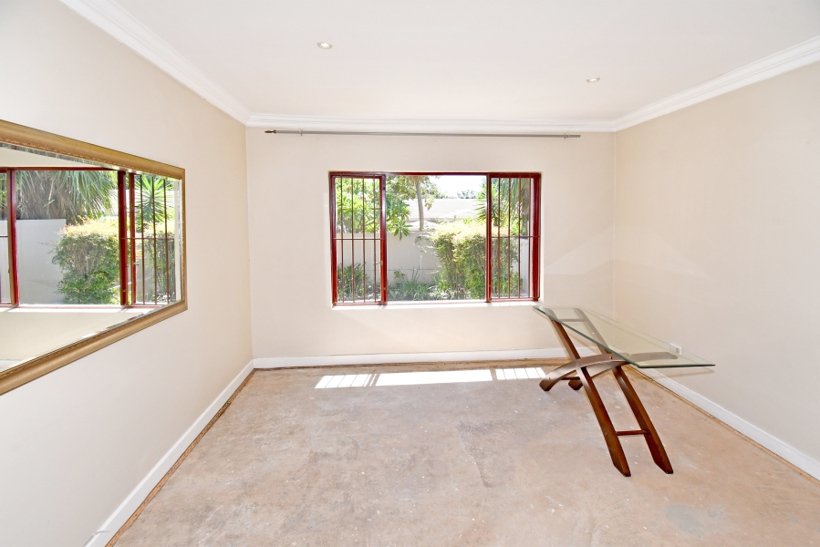 4 Bedroom Property for Sale in Lonehill Gauteng