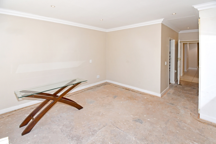 4 Bedroom Property for Sale in Lonehill Gauteng