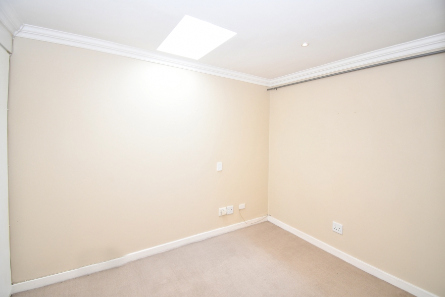 4 Bedroom Property for Sale in Lonehill Gauteng