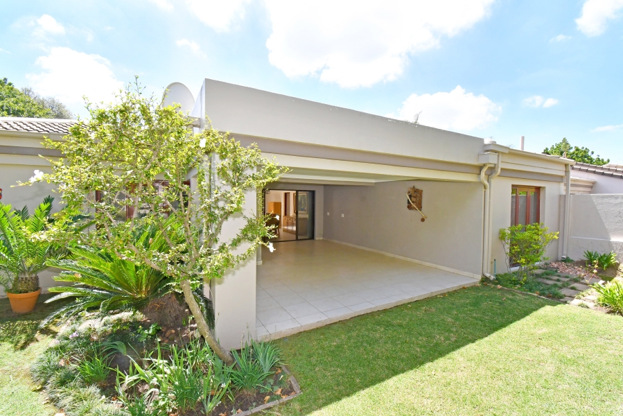 4 Bedroom Property for Sale in Lonehill Gauteng