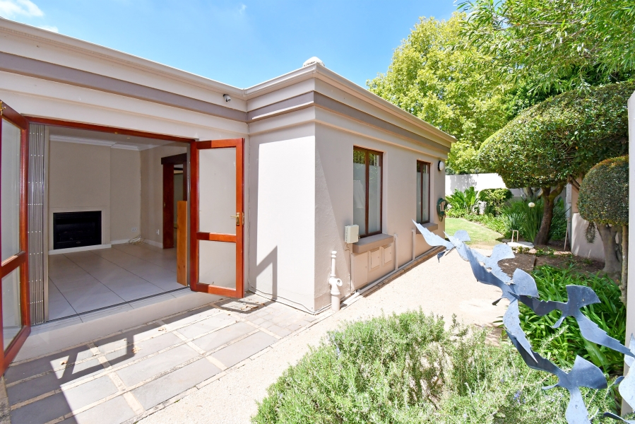 4 Bedroom Property for Sale in Lonehill Gauteng
