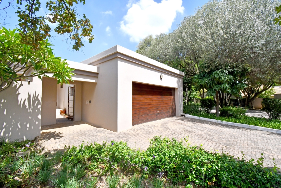 4 Bedroom Property for Sale in Lonehill Gauteng