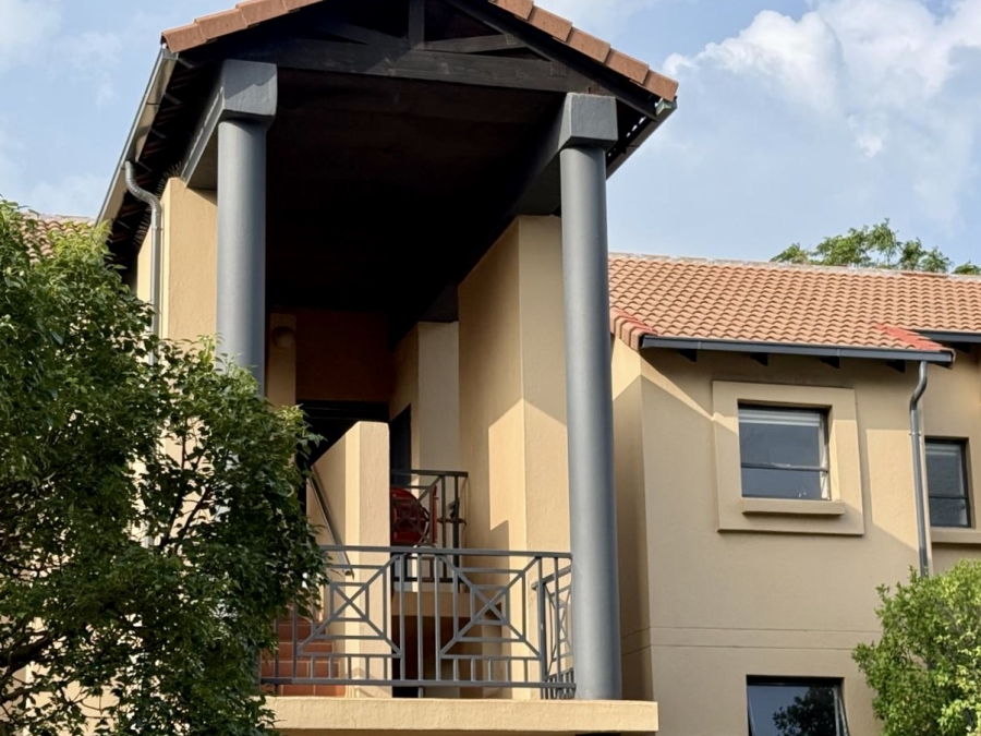 2 Bedroom Property for Sale in Bryanston Gauteng