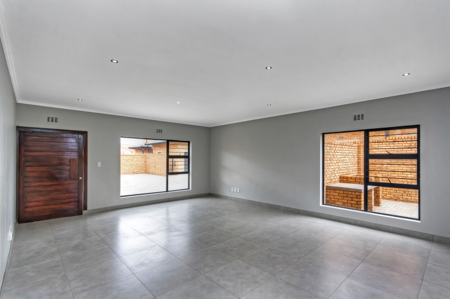 3 Bedroom Property for Sale in Alberton Central Gauteng