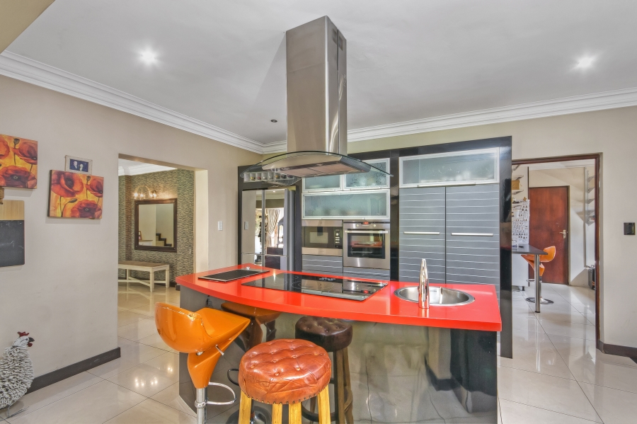 5 Bedroom Property for Sale in Summerset Gauteng