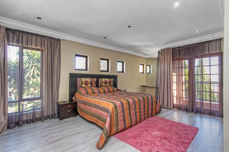 5 Bedroom Property for Sale in Summerset Gauteng