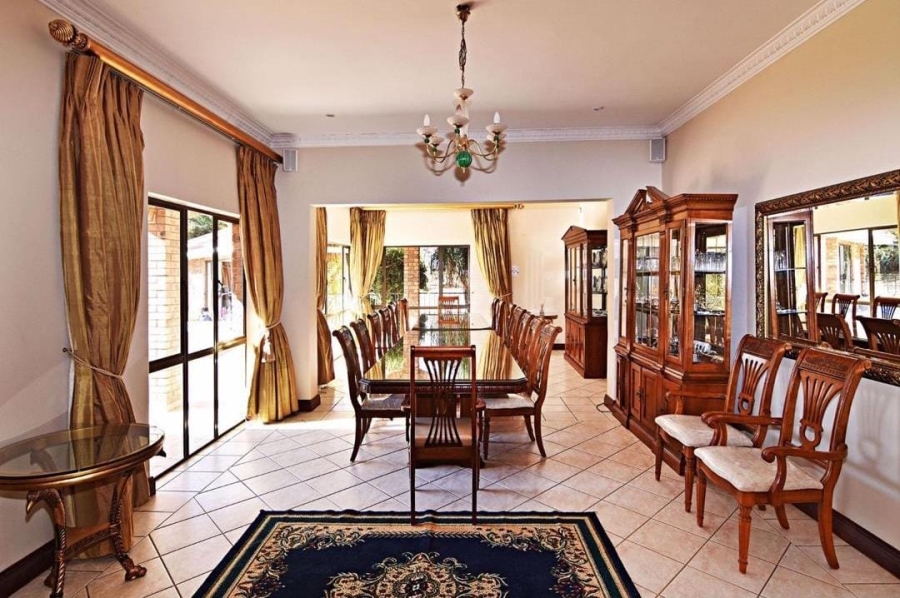 12 Bedroom Property for Sale in Saddlebrook Estate Gauteng