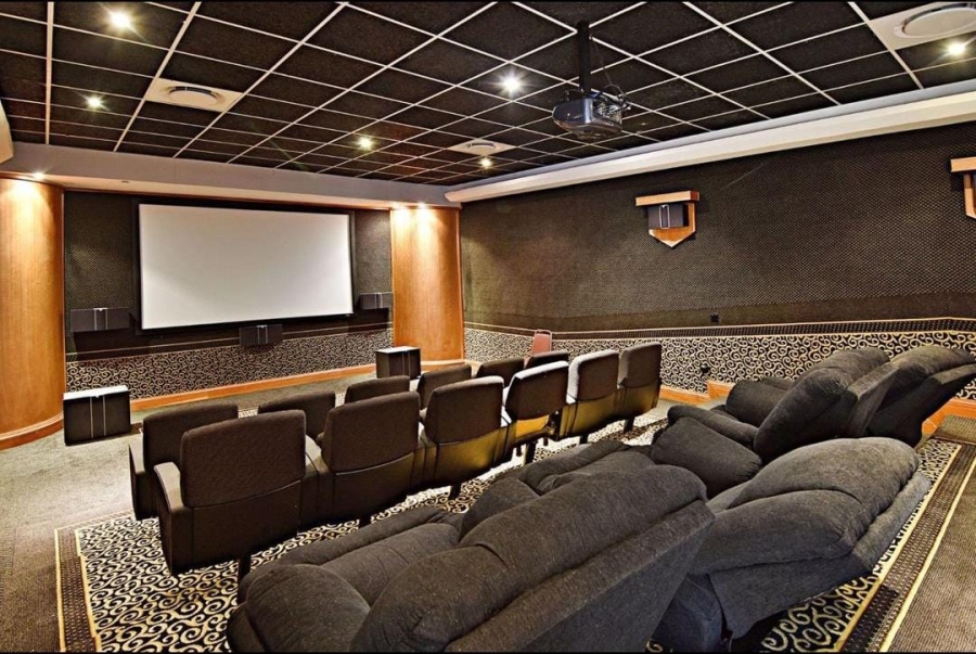 12 Bedroom Property for Sale in Saddlebrook Estate Gauteng