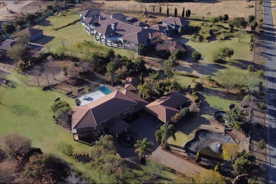 12 Bedroom Property for Sale in Saddlebrook Estate Gauteng