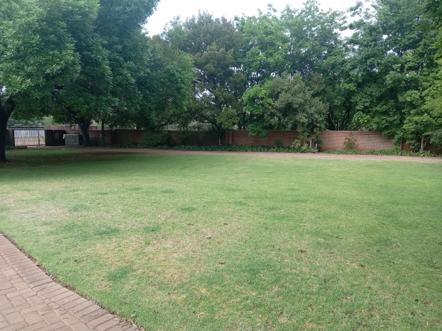4 Bedroom Property for Sale in Van Der Merwes Kroon Gauteng