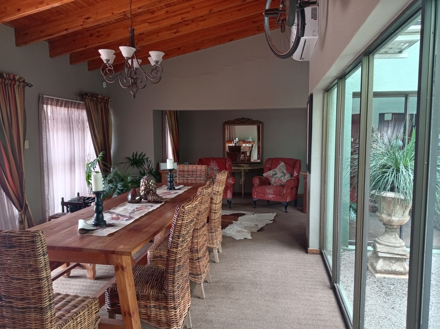 4 Bedroom Property for Sale in Van Der Merwes Kroon Gauteng