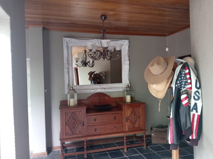 4 Bedroom Property for Sale in Van Der Merwes Kroon Gauteng