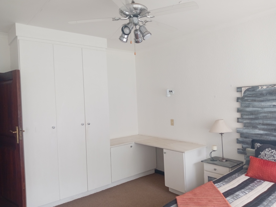 4 Bedroom Property for Sale in Van Der Merwes Kroon Gauteng