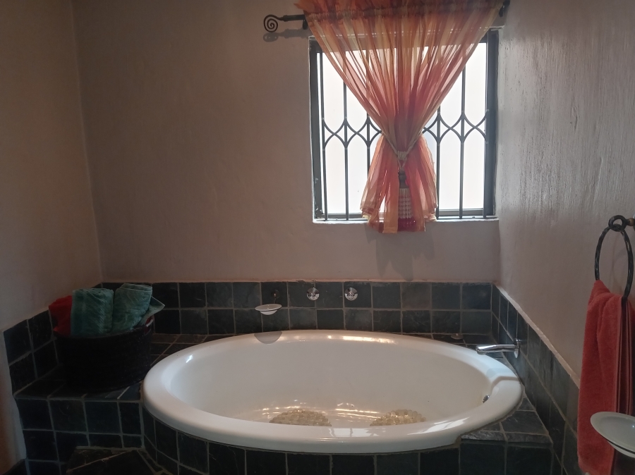 4 Bedroom Property for Sale in Van Der Merwes Kroon Gauteng