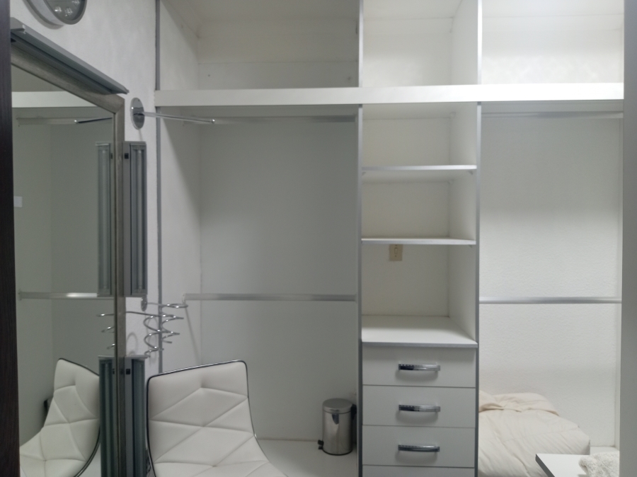 4 Bedroom Property for Sale in Van Der Merwes Kroon Gauteng