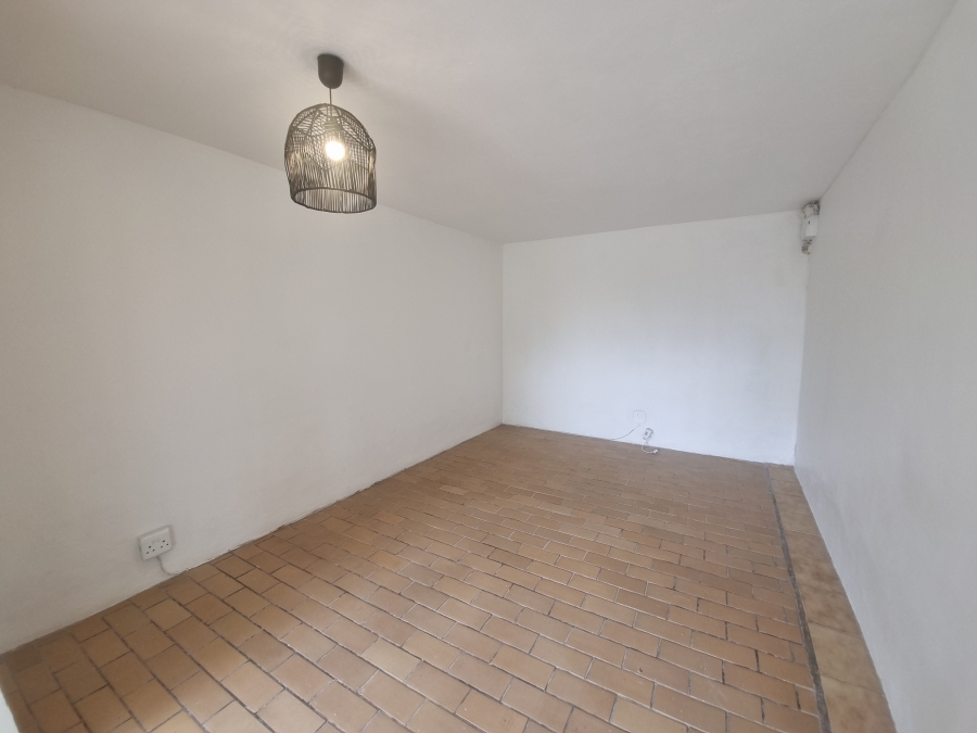 2 Bedroom Property for Sale in Waterkloof Ridge Gauteng