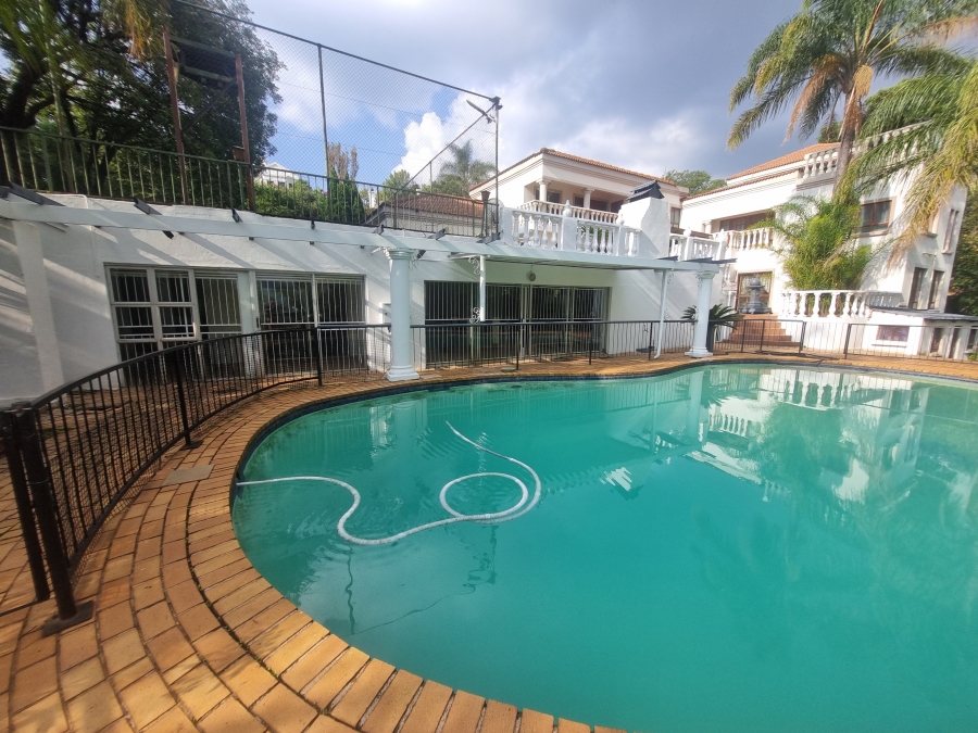 To Let 2 Bedroom Property for Rent in Waterkloof Ridge Gauteng