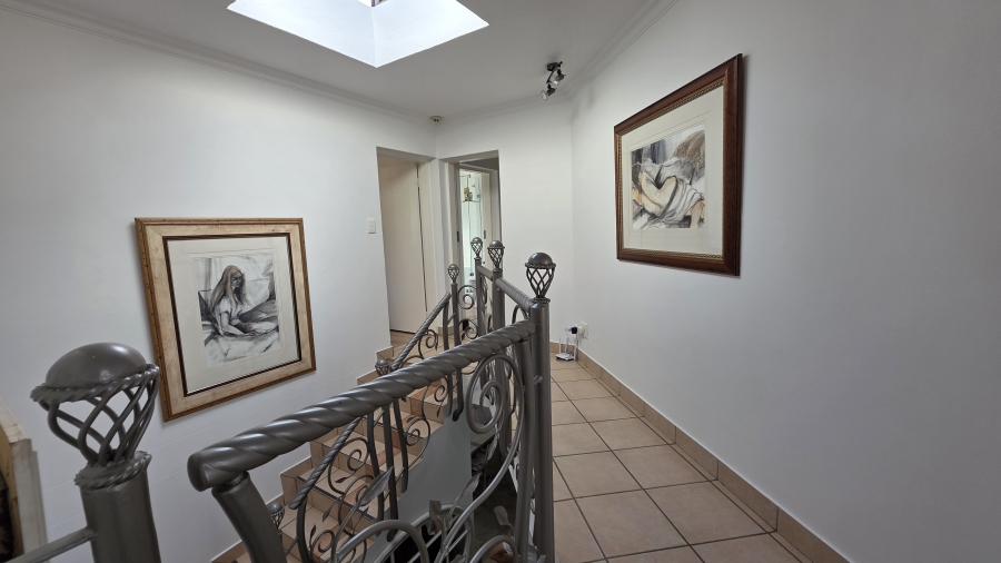 4 Bedroom Property for Sale in Boardwalk Manor Gauteng