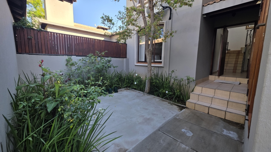 4 Bedroom Property for Sale in Boardwalk Manor Gauteng