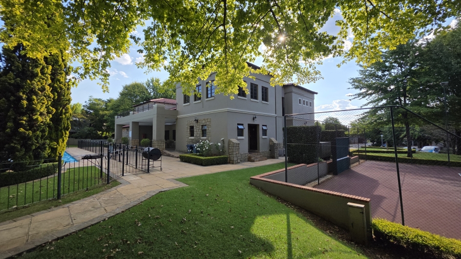 4 Bedroom Property for Sale in Boardwalk Manor Gauteng