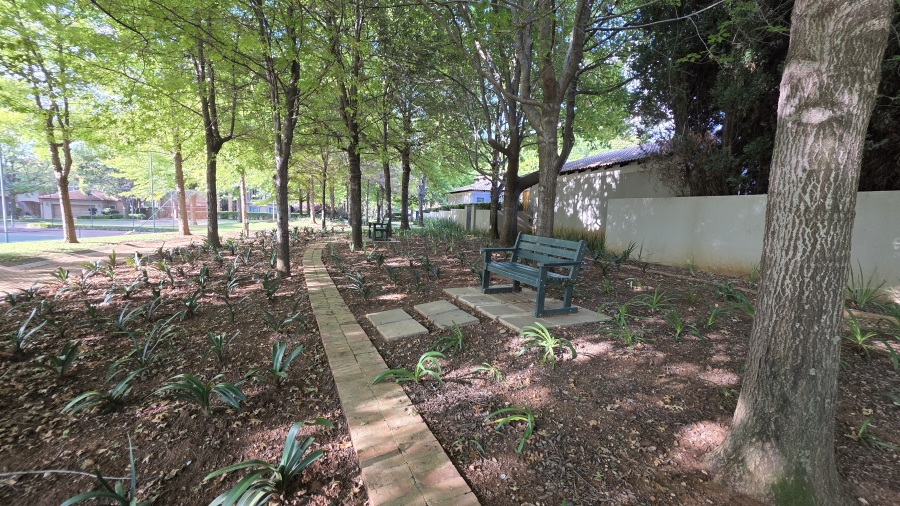 4 Bedroom Property for Sale in Boardwalk Manor Gauteng