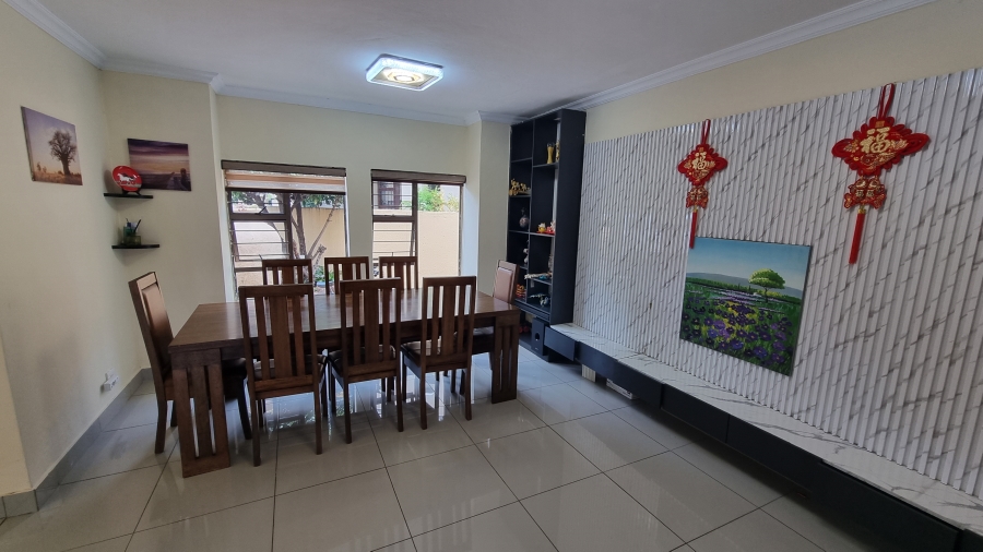 4 Bedroom Property for Sale in Willow Acres Gauteng