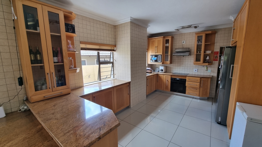 4 Bedroom Property for Sale in Willow Acres Gauteng