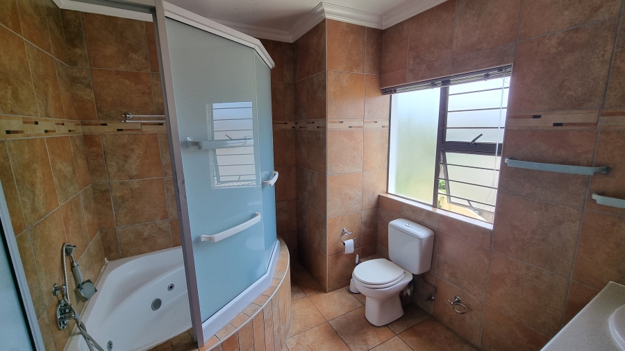 4 Bedroom Property for Sale in Willow Acres Gauteng