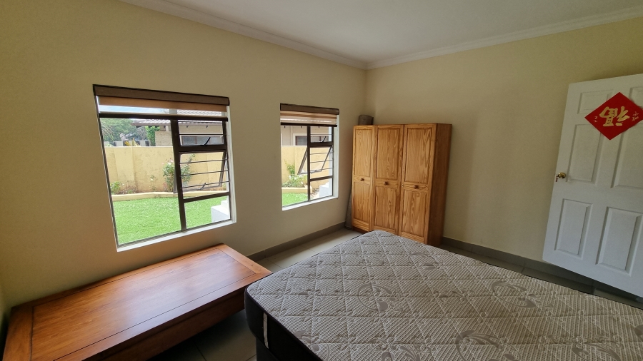 4 Bedroom Property for Sale in Willow Acres Gauteng