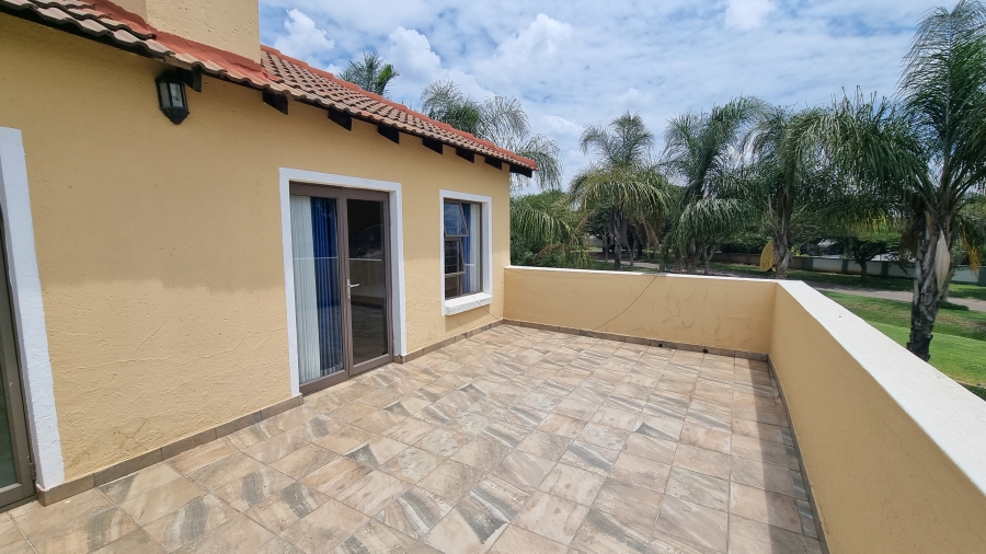 4 Bedroom Property for Sale in Willow Acres Gauteng