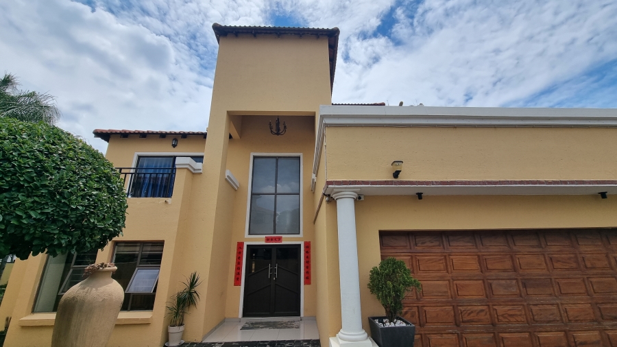 4 Bedroom Property for Sale in Willow Acres Gauteng